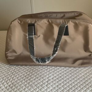 Avon Weekender Travel Bag